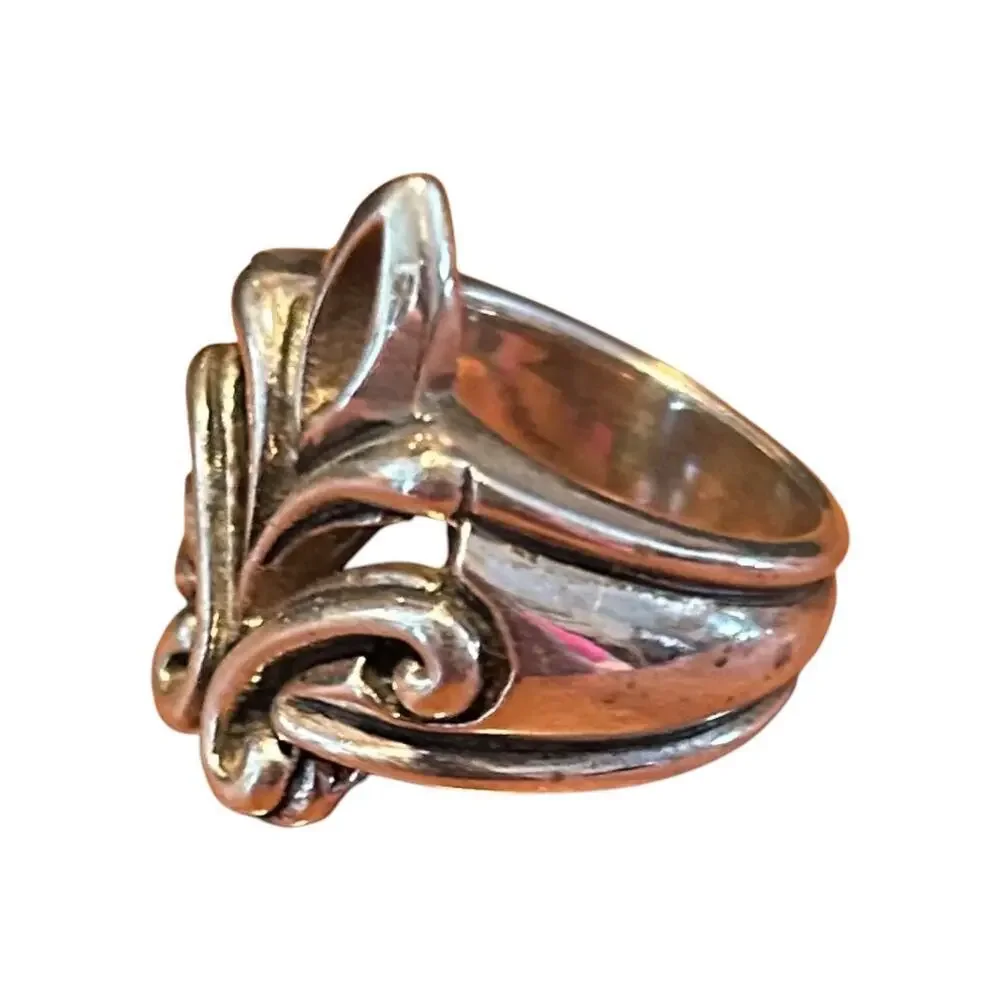 Vintage BARSE Sterling Silver Fleur de Lis Ring Size 6